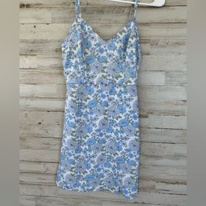 Hollister size XS.
